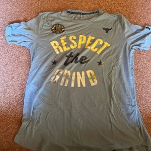 Under Armour Blue respect the grind t-shirt large